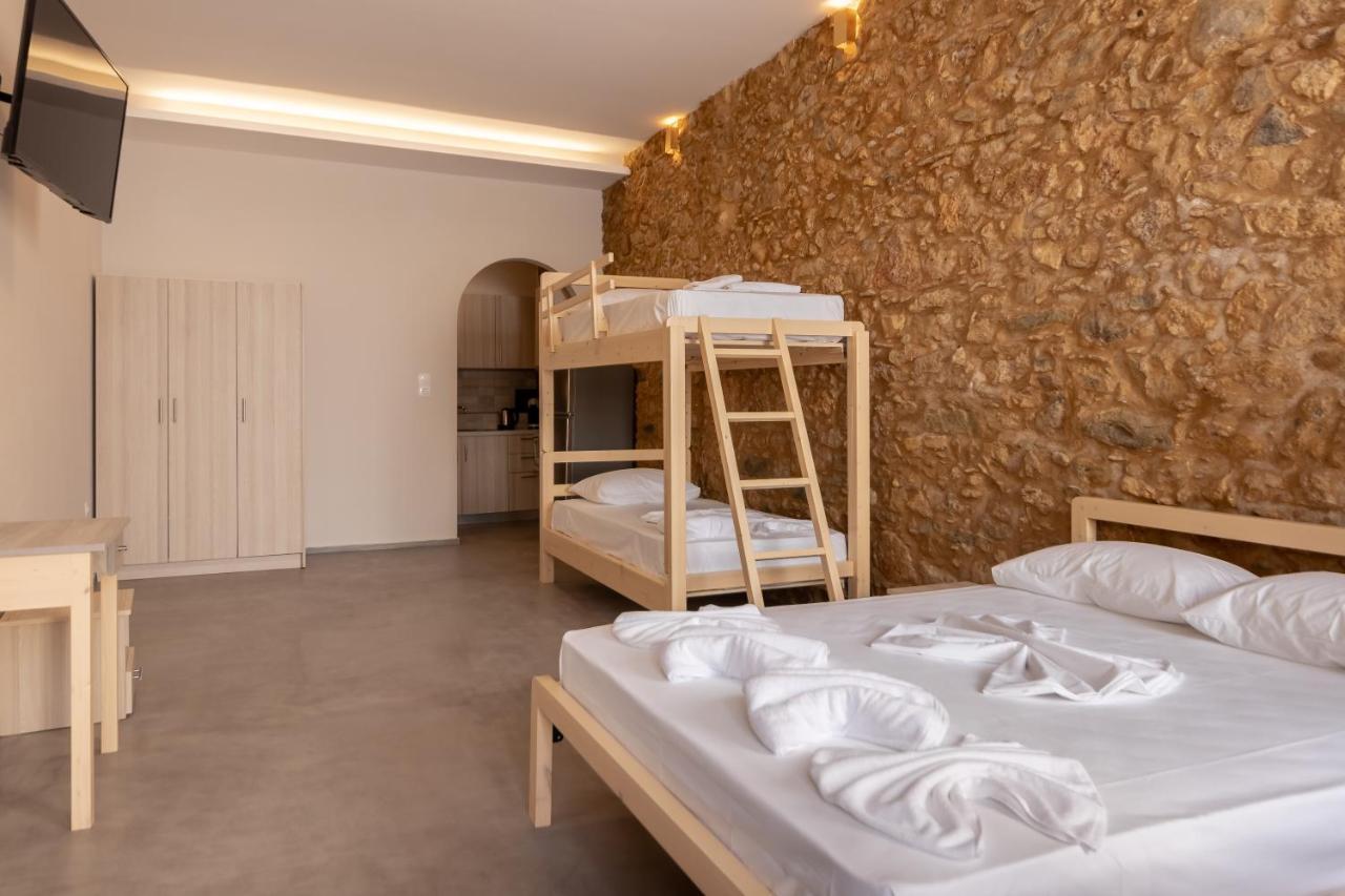 Markos Luxury Apartments Koróni Buitenkant foto